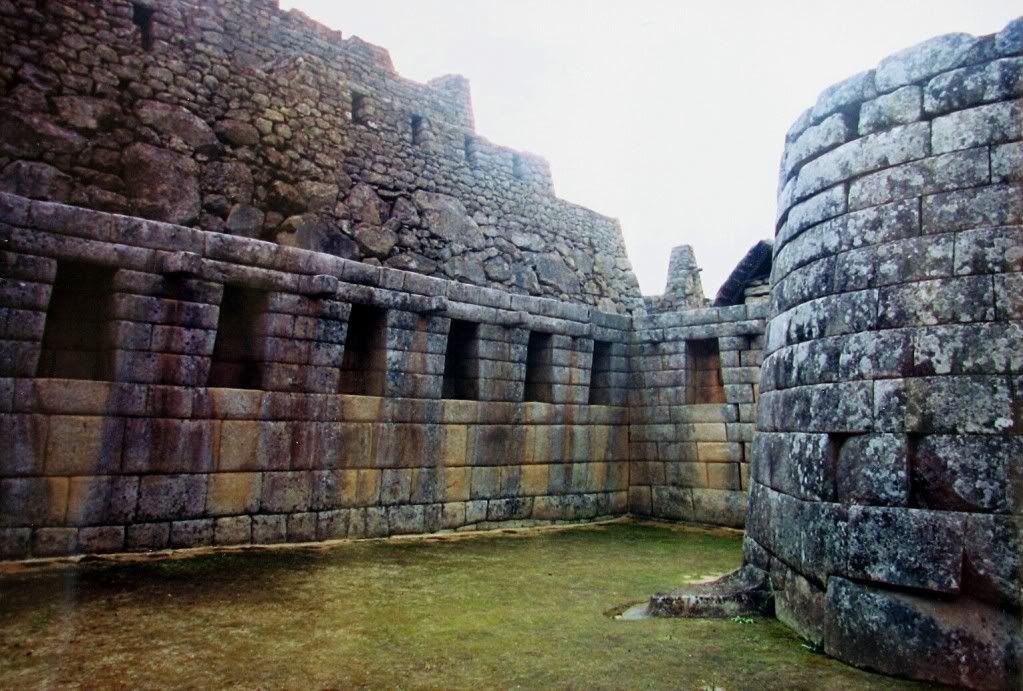 MatchuPicchu03.jpg
