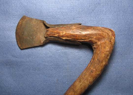 axe3.jpg