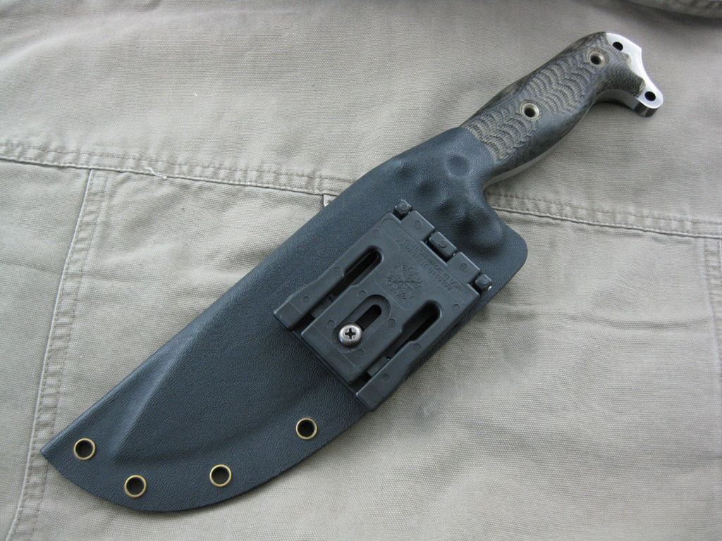 Busse_FatASHStripperwSheath_002.jpg