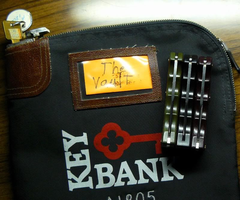 03-12-2011422sBucklites021.jpg