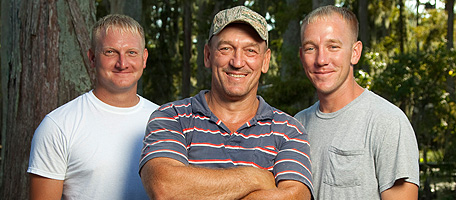 swamp-people-landry-crew.jpg