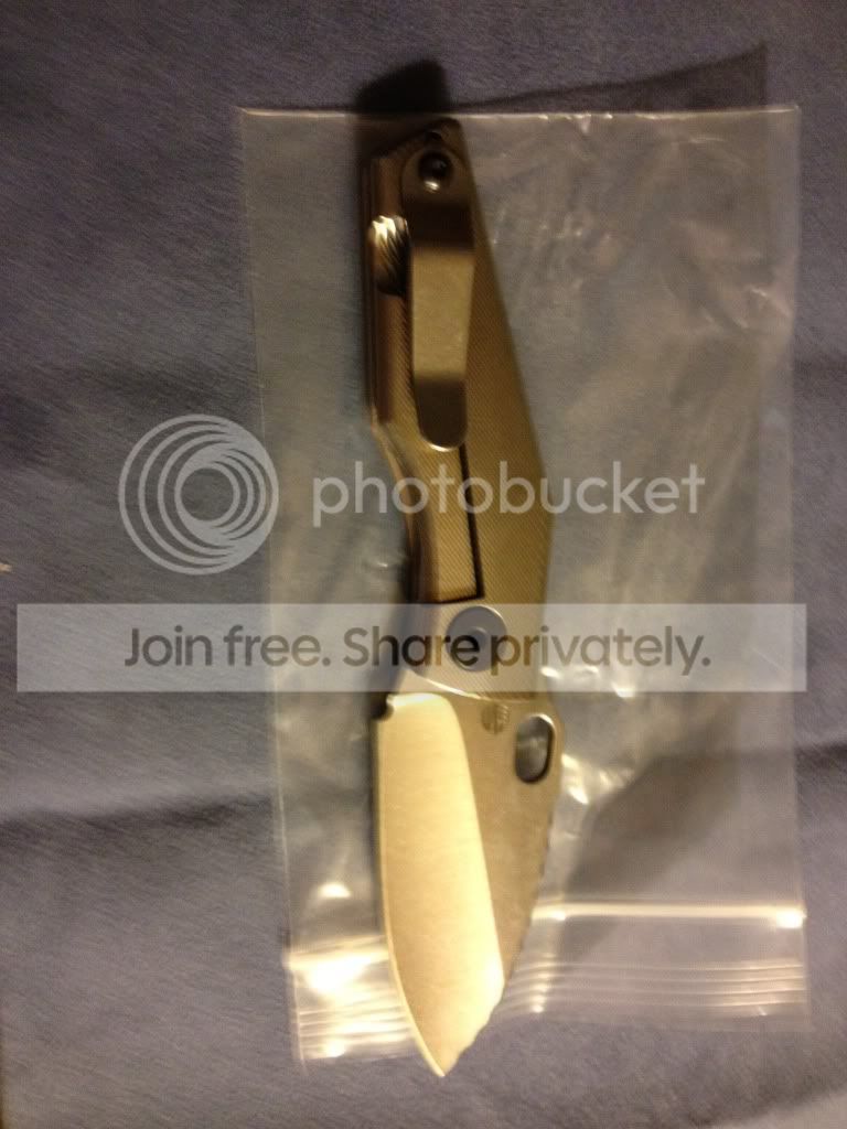 knifesale6-28-12007.jpg