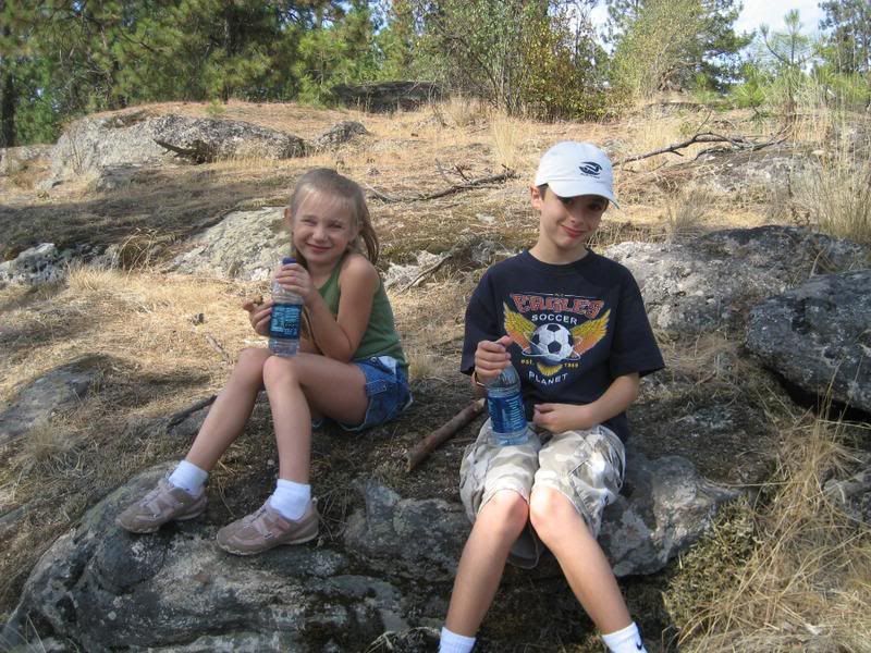 hiking20i.jpg