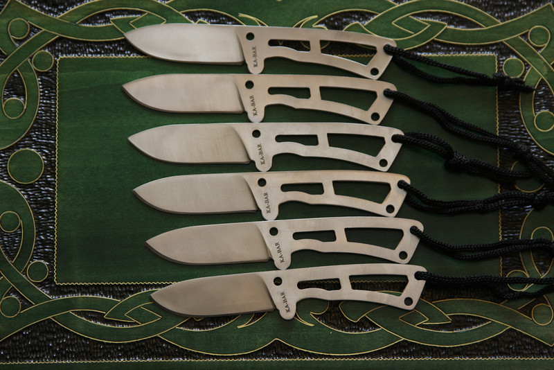 445683979_TZMQ8-L.jpg