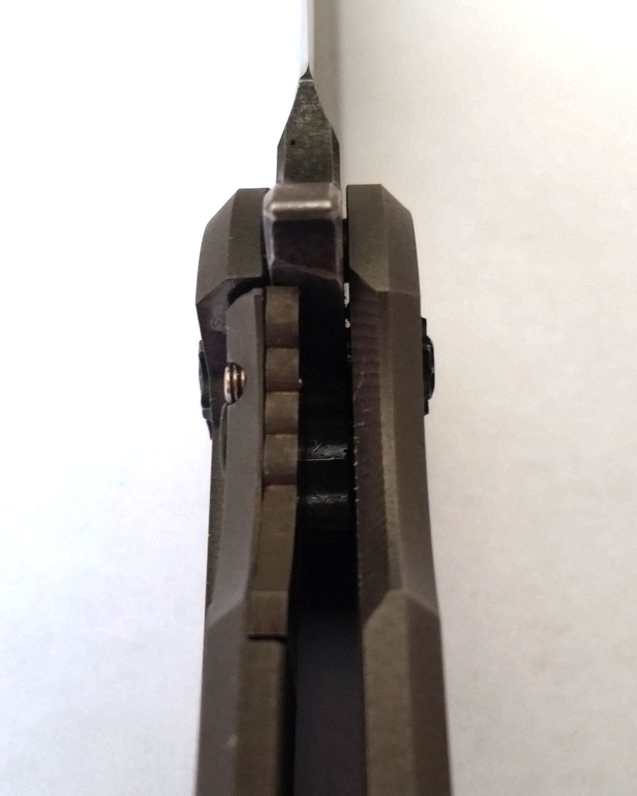 Gr1qV3v.jpg