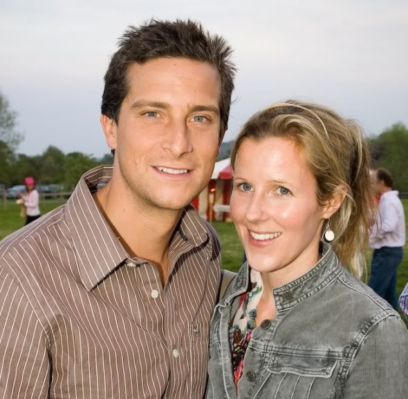bear_and_shara_grylls_590_01.jpg