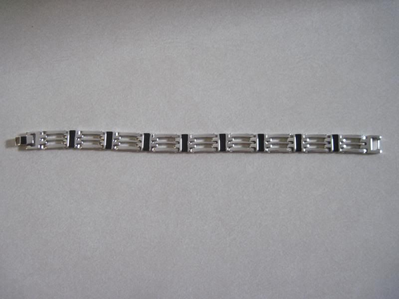 012-1_zps35b77fc2.jpg