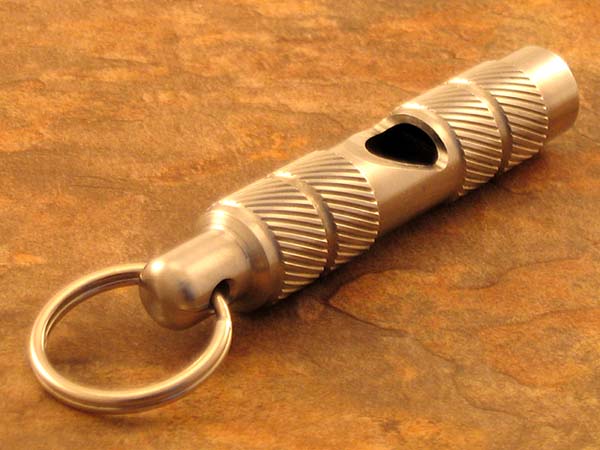 whistle1.jpg