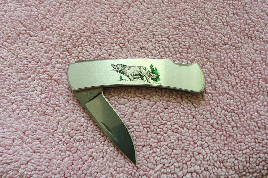 Buck525Wolf.jpg