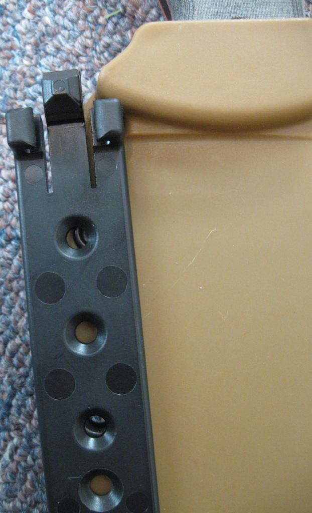 ESEE_MOLLELock_SheathMount1.jpg