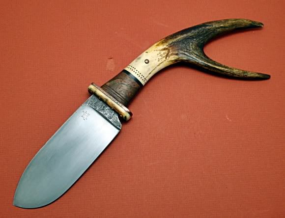 KNIFES145.jpg