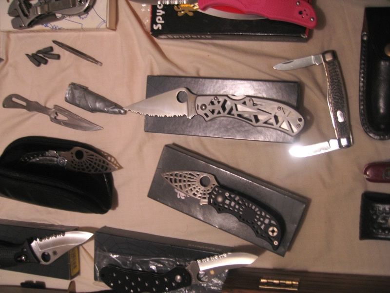 Knives152823.jpg