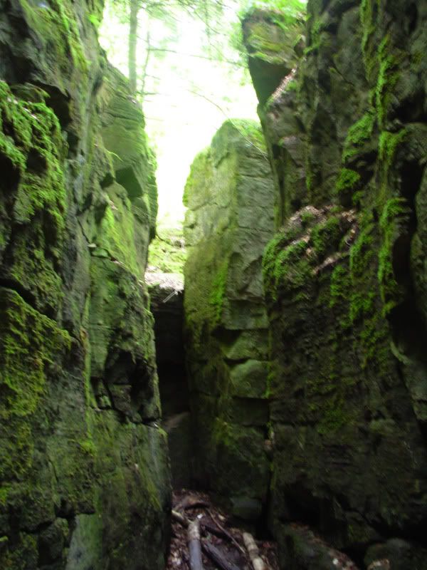 Singhamptoncaves1.jpg