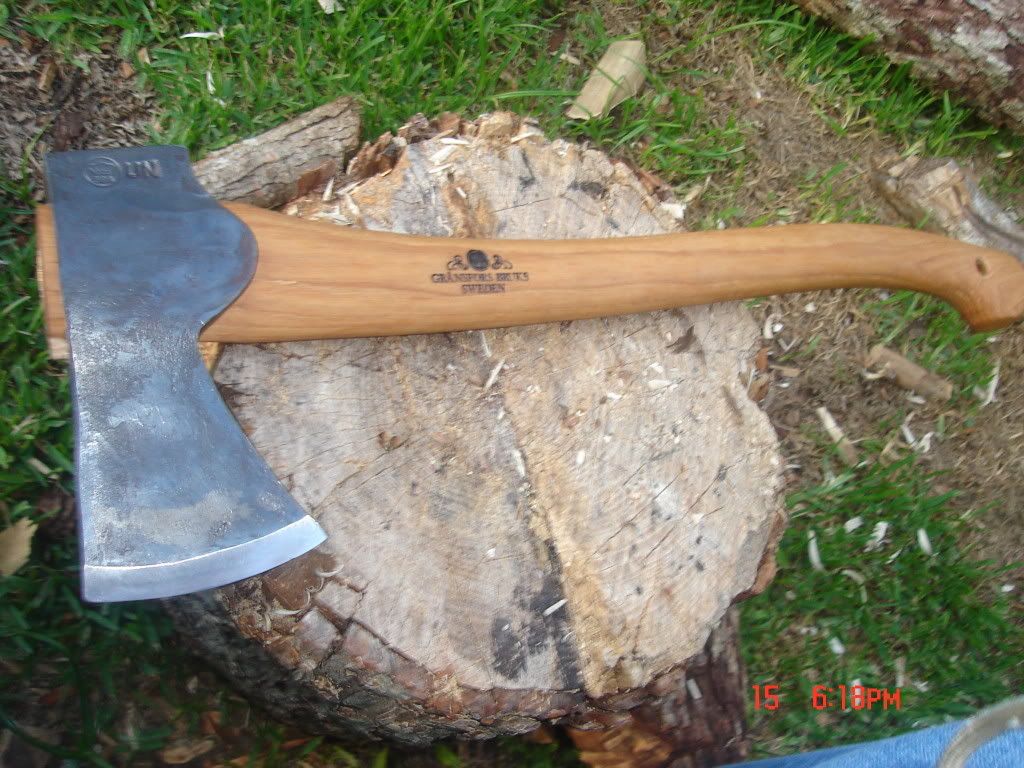 axe002-1.jpg