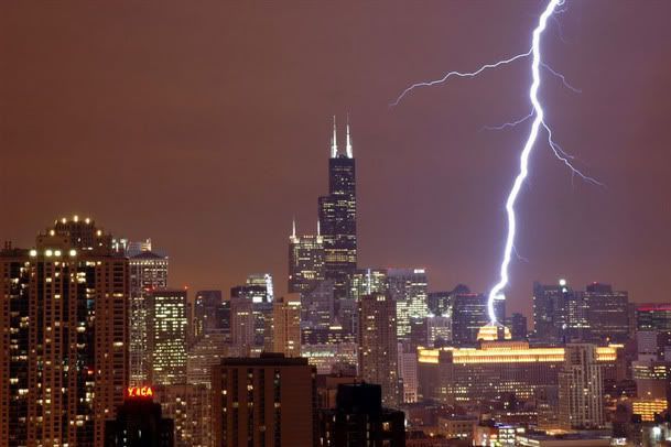 Chicago_Lightning.jpg