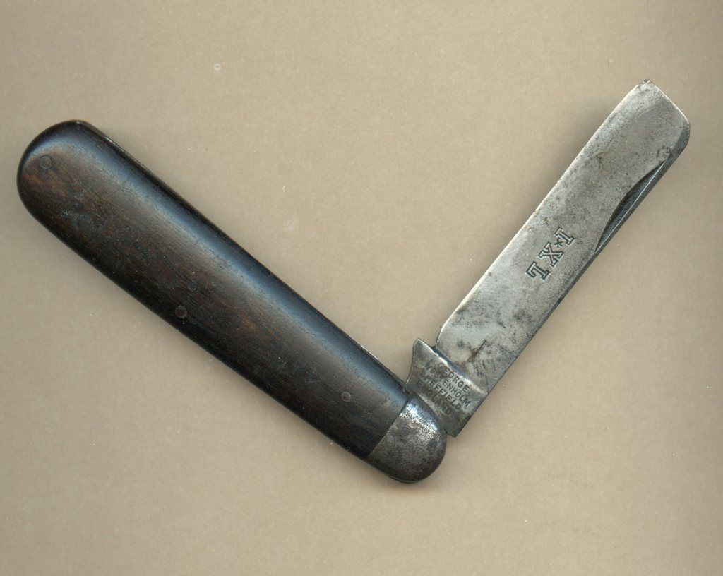 Wostenholm%20rope%20knife209.jpg