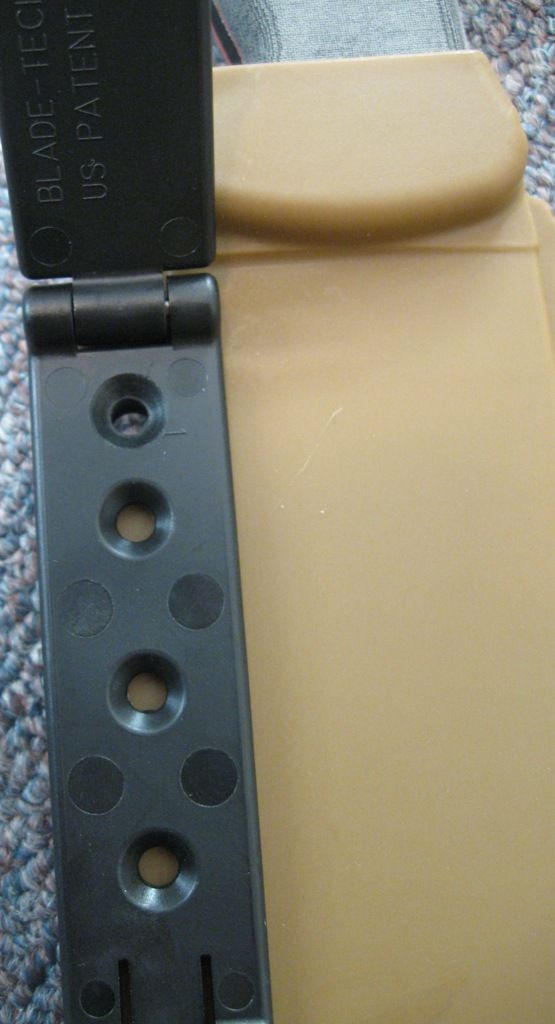ESEE_MOLLELock_SheathMount2.jpg