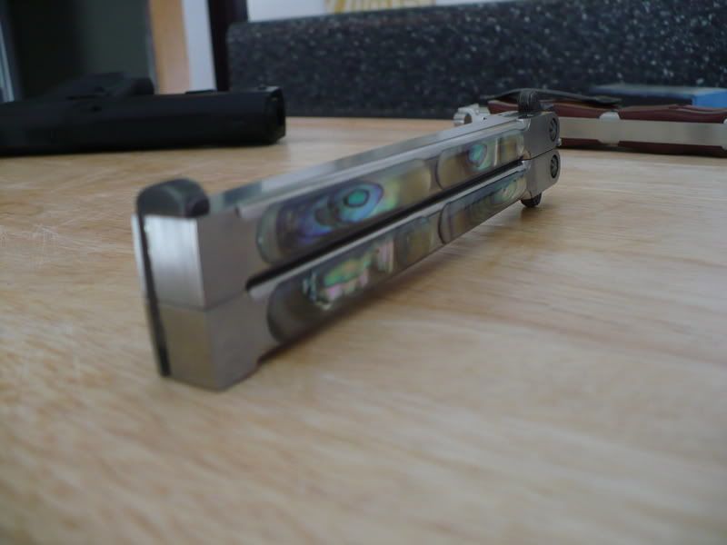 krisbalisong2.jpg