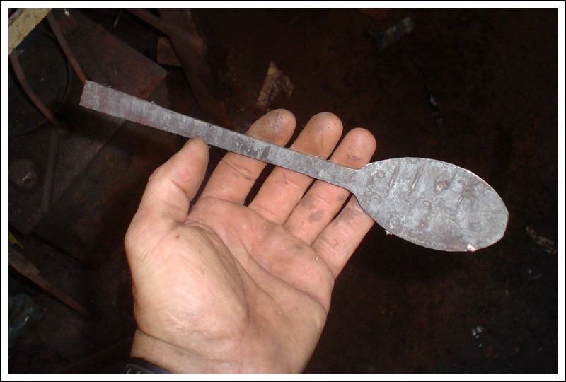 stainlessspoonmaking20.jpg