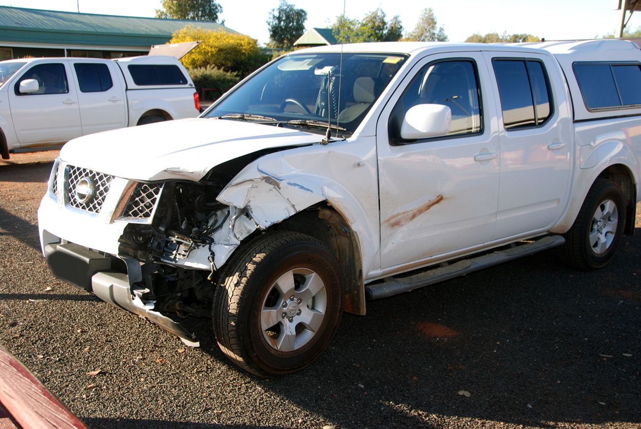 NissanvRoo2.jpg