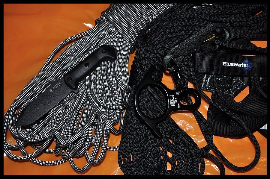 bk-10_rappel_gear_zpsddea613f.jpg