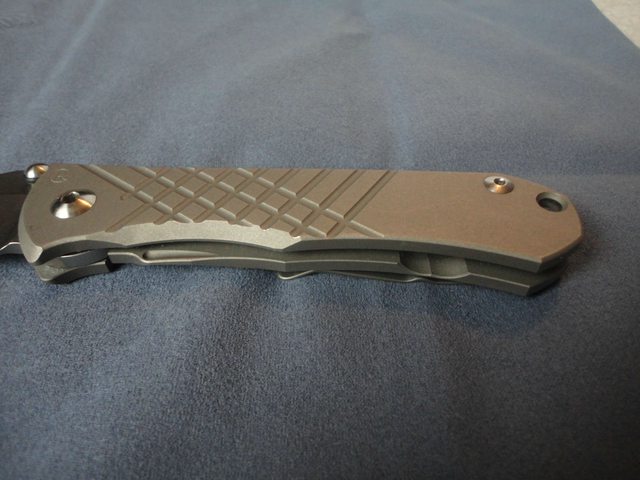 Zb6CarWl.jpg