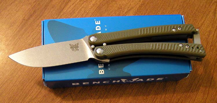 BM-53-Benchmade-Marlowe-Mangus.jpg