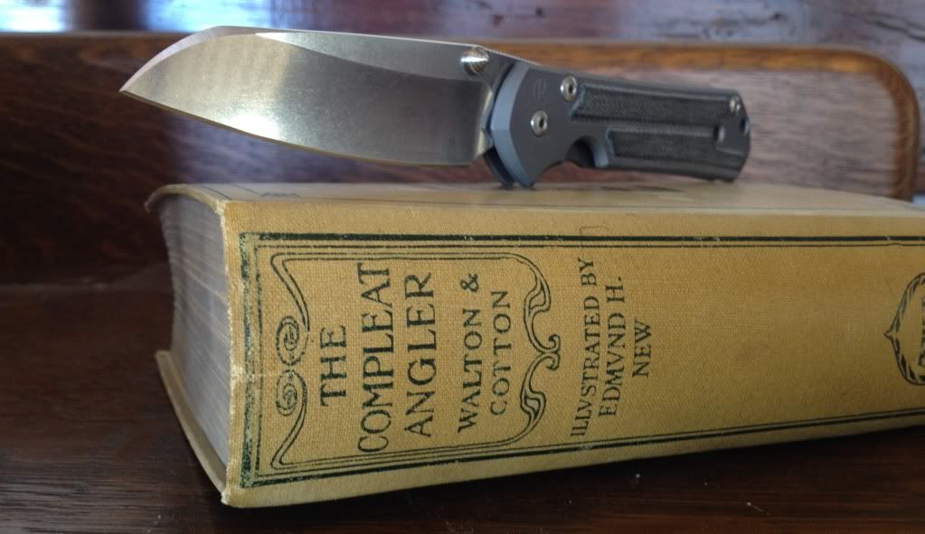knife1.jpg