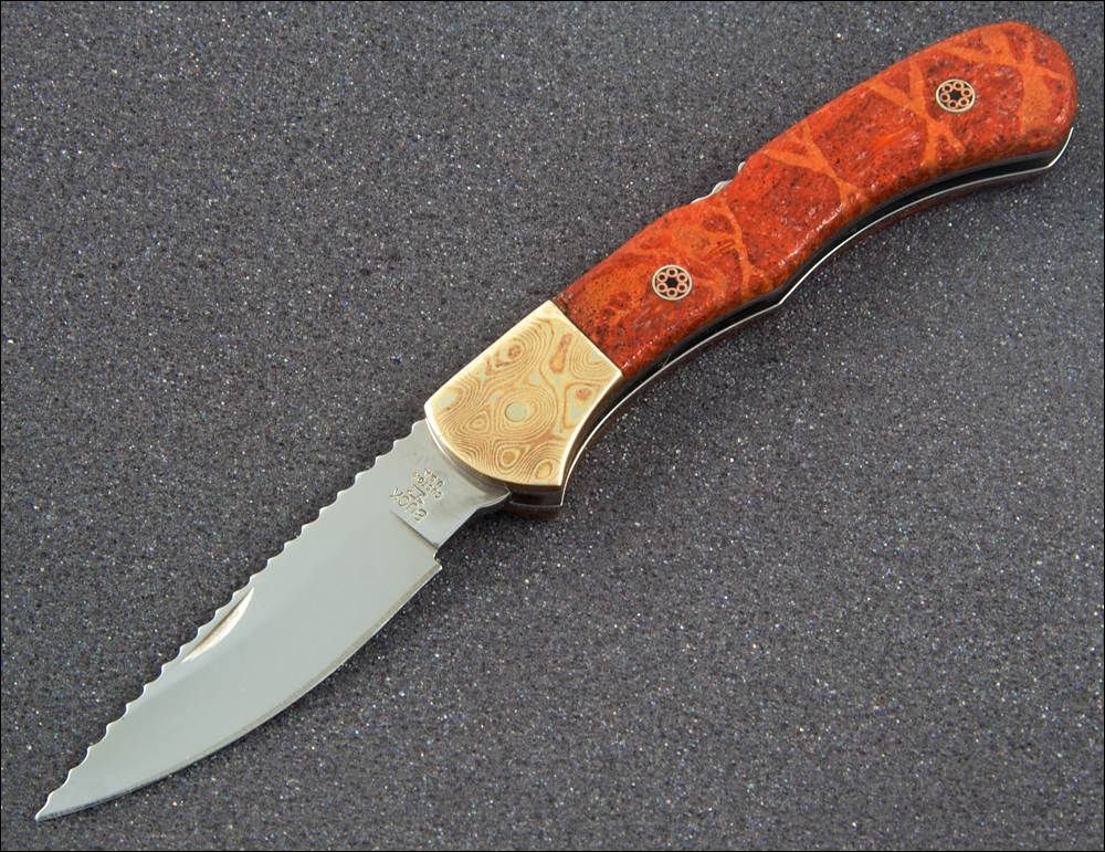 Buck_532_Apple_Coral_01.jpg