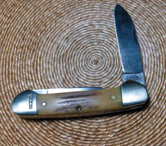 XL7VOuRl.jpg