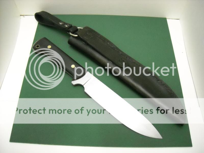 campknives010.jpg