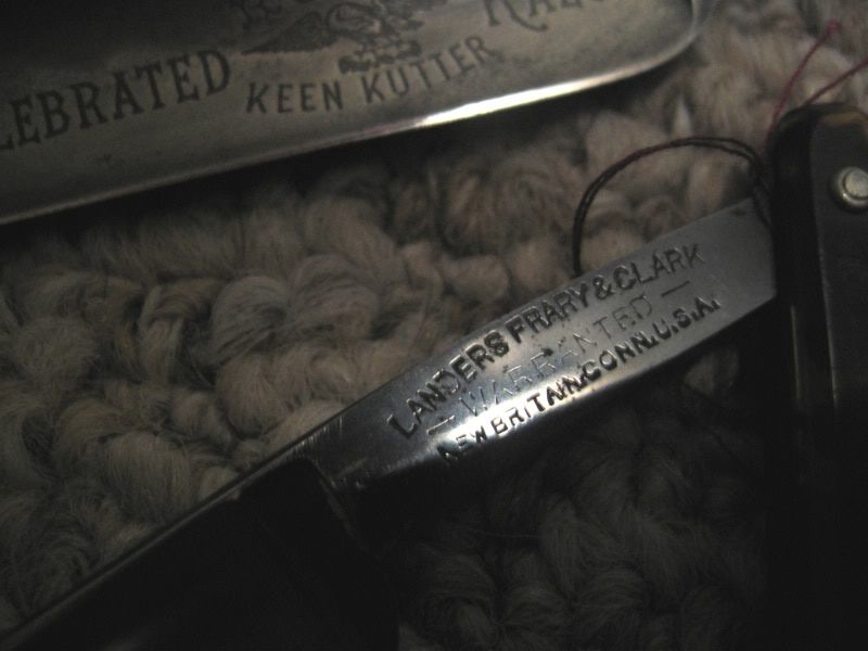 Knives153122.jpg