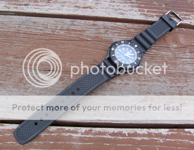 luminox4.jpg