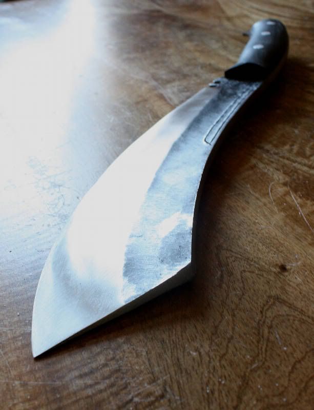 HITirthaFarmKnife20110327b_sm.jpg
