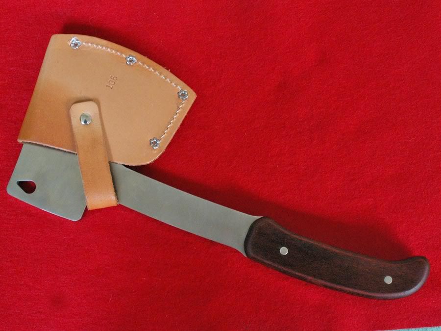 Hatchet106b.jpg