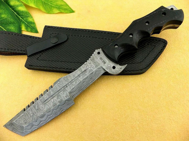 Gary_Cox_Custom_Made_Damascus_Tactical_Knife.jpg