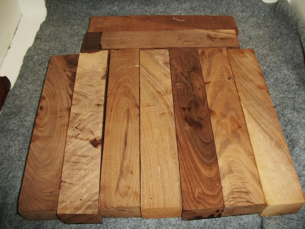 WOODSALE020.jpg