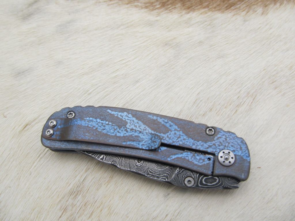 CarvedTiFramelock004.jpg