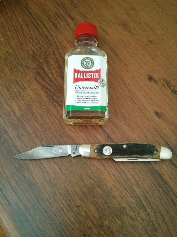 hlKUE3E.jpg