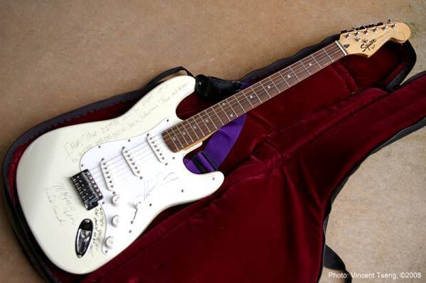 SquireStrat080909.jpg