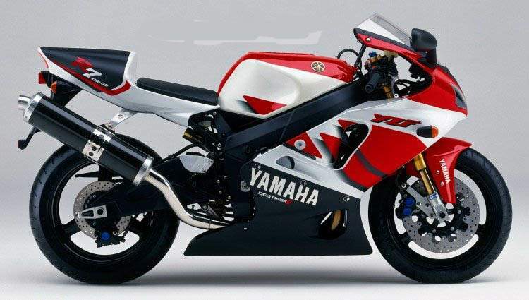 Yamaha%20R7%20%202.jpg
