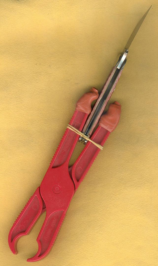 Fuse%20puller_zpsniezwwcl.jpg
