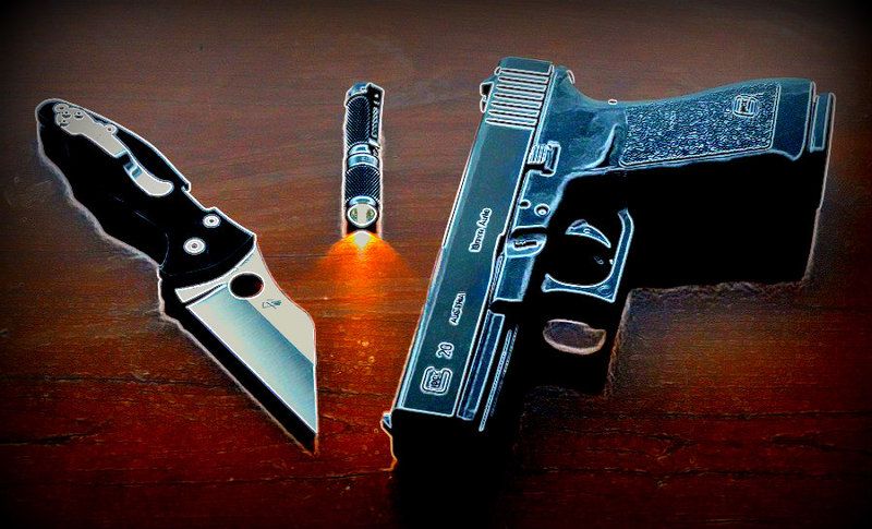 Yojimbo2%20Glock%2020%20Thrunite%20X_zpsrzwinbn2.jpg