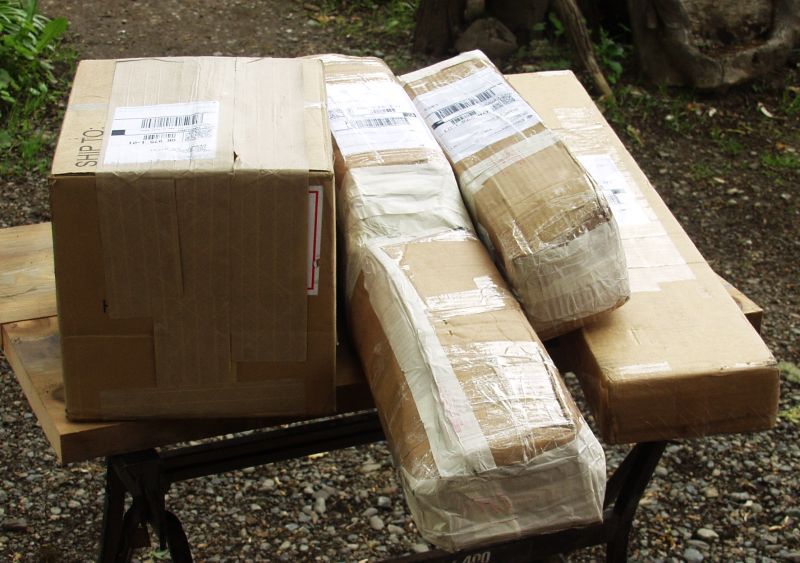 ups001.jpg