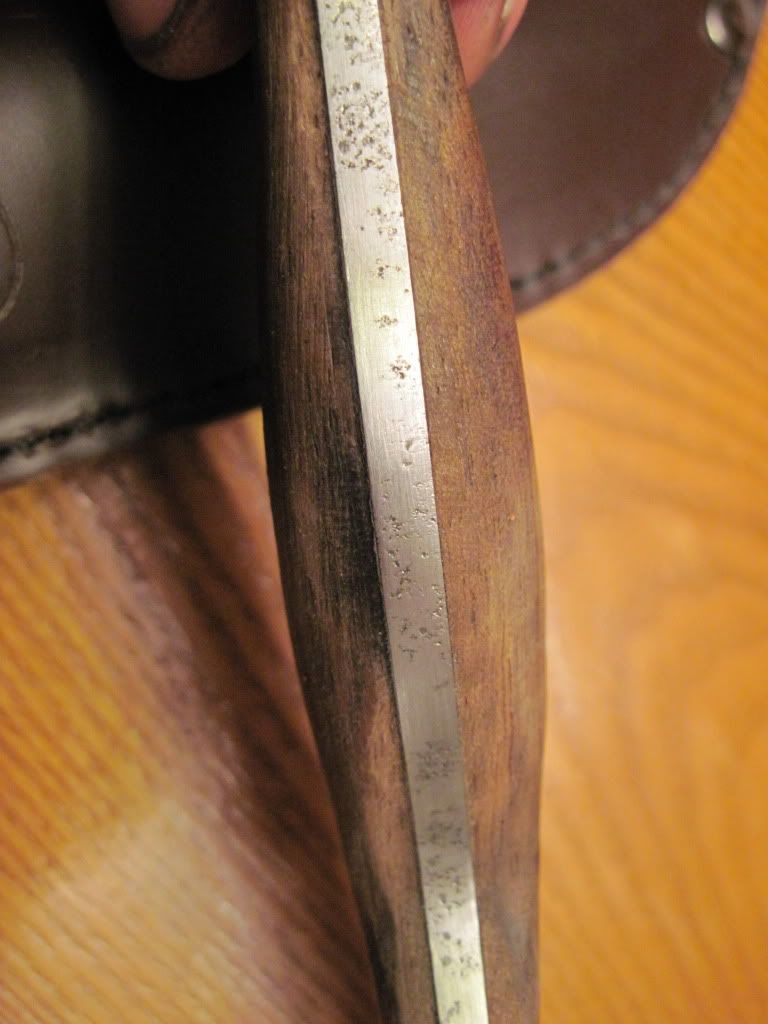 2010knivessale017.jpg
