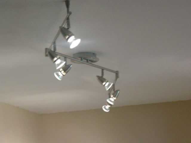 KitchenLight2.jpg
