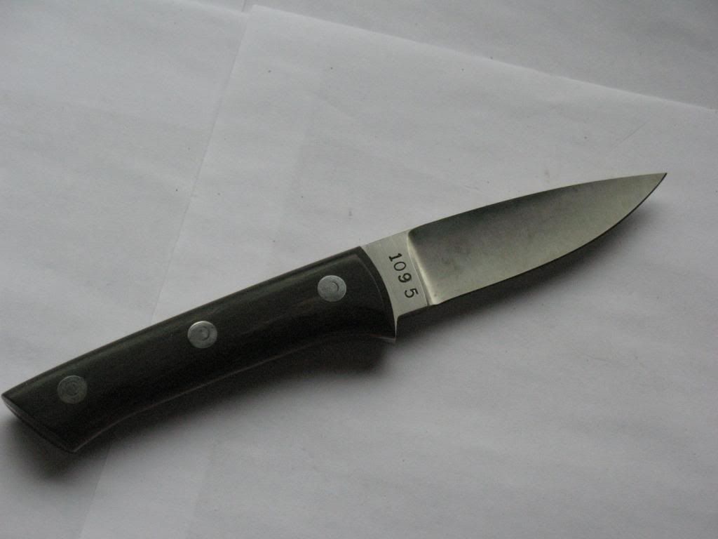 knivesforsale139.jpg