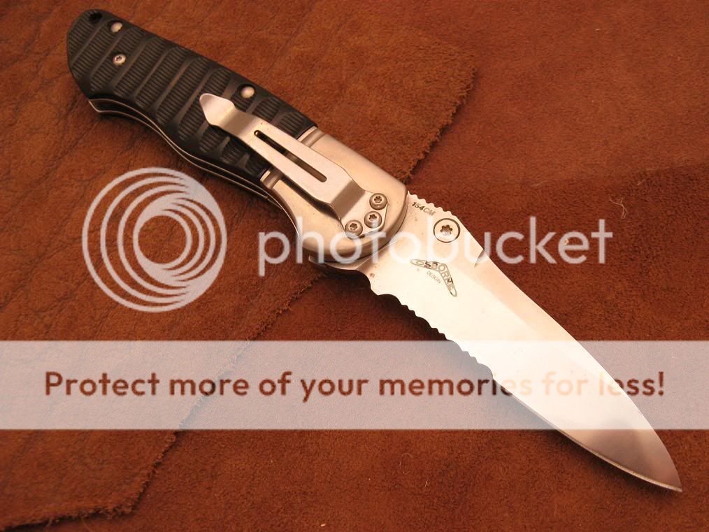 pocketknives008.jpg