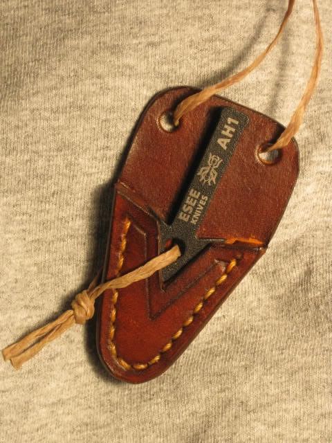 AH1neckless001.jpg