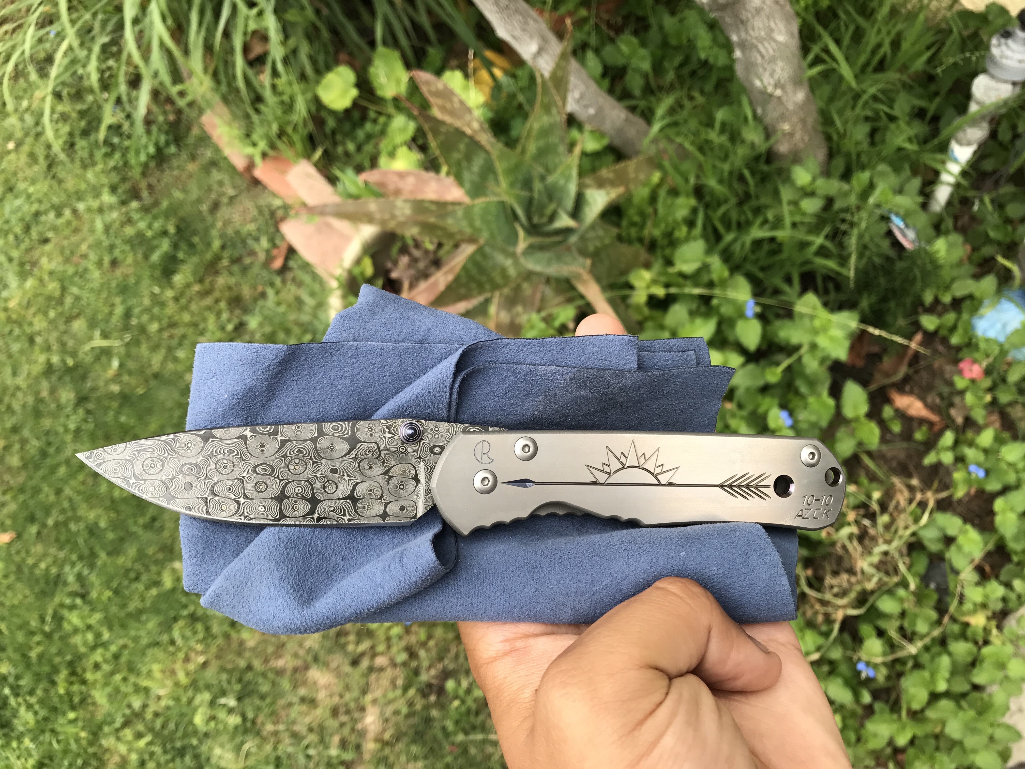 BAUUq2Z.jpg